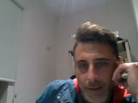 Snapshot of 66MA69 chatting on February 12, 8:07 pm 66MA69 online show from February 12, 8:07 pm