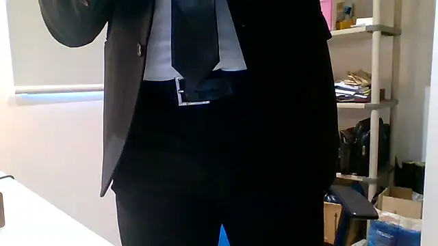 66MA69 online show from February 5, 1:07 pm