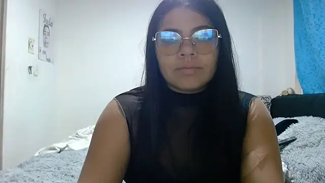 Snapshot of viccky_vick chatting on July 19, 5:16 am viccky vick online show from July 19, 5:16 am