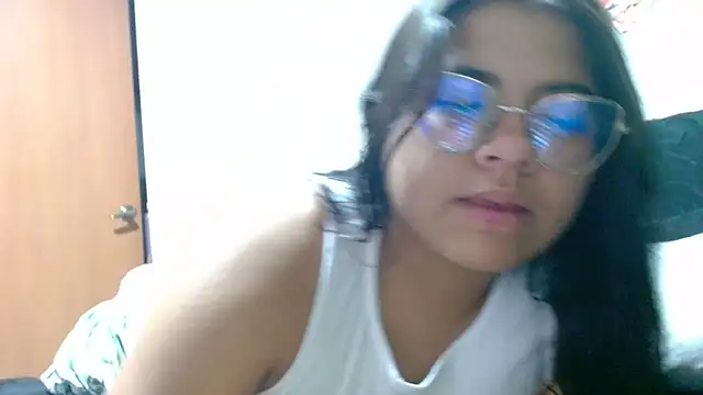 viccky vick online show from March 23, 12:47 am