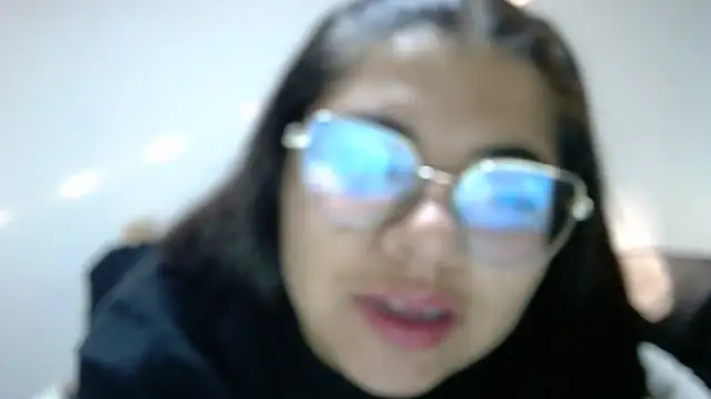 Snapshot of viccky_vick chatting on November 20, 12:28 pm viccky vick online show from November 20, 12:28 pm