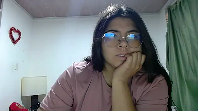 viccky vick online show from October 21, 2:44 am