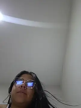 Snapshot of viccky_vick chatting on November 5, 5:05 pm viccky vick online show from November 5, 5:05 pm