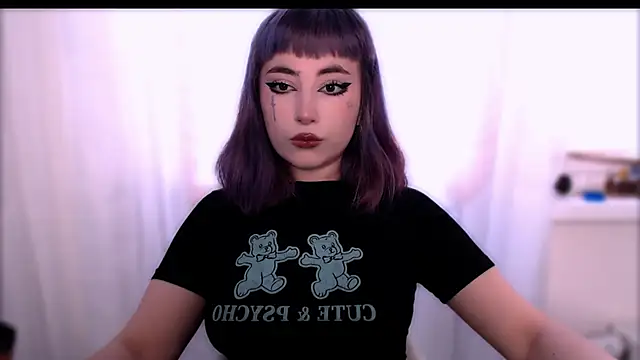 purplewitch online show from December 21, 5:42 am