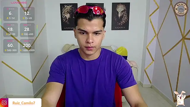 Snapshot of Dwayne_Brown chatting on March 18, 12:28 pm Dwayne Brown online show from March 18, 12:28 pm