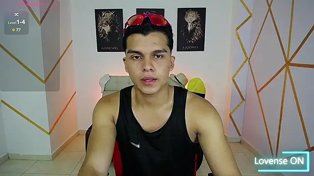 Snapshot of Dwayne_Brown chatting on February 24, 7:52 pm Dwayne Brown online show from February 24, 7:52 pm