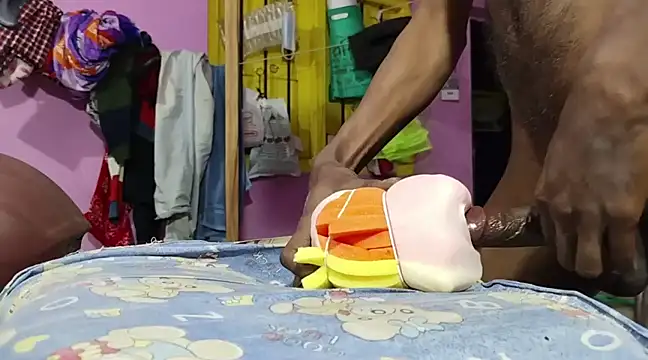 Multiple121 online show from February 26, 6:37 pm