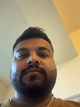 SoloChill online show from March 8, 1:00 am