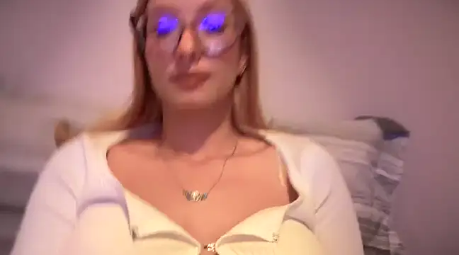 Mermaid-hana online show from February 8, 1:32 am