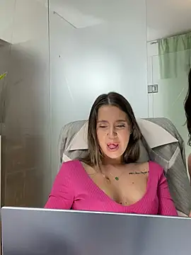 Snapshot of Anya-Ray chatting on February 8, 9:03 am Anya-Ray online show from February 8, 9:03 am