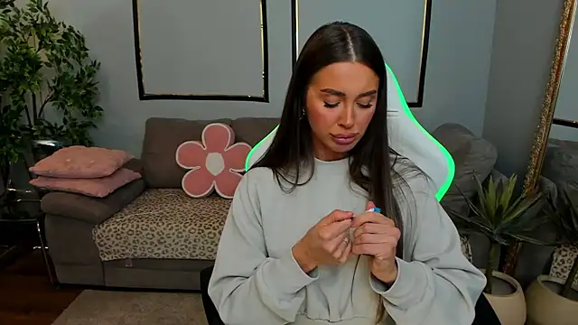 Anya-Ray online show from March 24, 12:49 pm