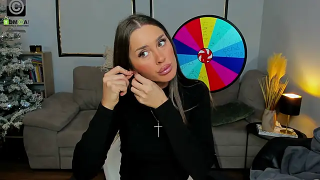 Anya-Ray online show from December 21, 1:35 pm