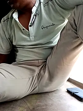 romantictubai online show from March 25, 7:19 am