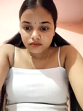 Snapshot of RAYI_123 chatting on March 1, 2:06 pm RAYI 123 online show from March 1, 2:06 pm