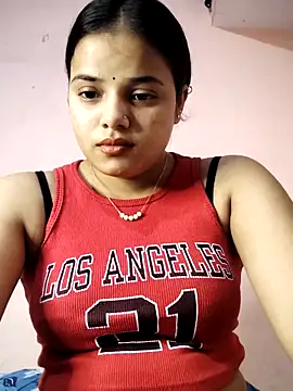 Snapshot of RAYI_123 chatting on April 30, 2:13 pm RAYI 123 online show from April 30, 2:13 pm