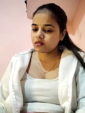 Snapshot of RAYI_123 chatting on January 17, 5:33 am RAYI 123 online show from January 17, 5:33 am