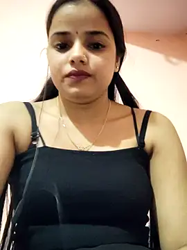 Snapshot of RAYI_123 chatting on February 15, 2:38 pm RAYI 123 online show from February 15, 2:38 pm