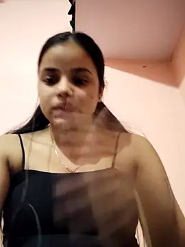 Snapshot of RAYI_123 chatting on February 19, 5:37 am RAYI 123 online show from February 19, 5:37 am