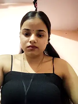 Snapshot of RAYI_123 chatting on February 18, 6:00 am RAYI 123 online show from February 18, 6:00 am