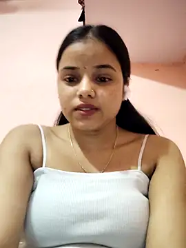 Snapshot of RAYI_123 chatting on February 28, 6:13 am RAYI 123 online show from February 28, 6:13 am