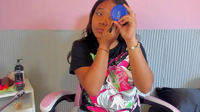 yeikafoxy online show from March 31, 11:34 am