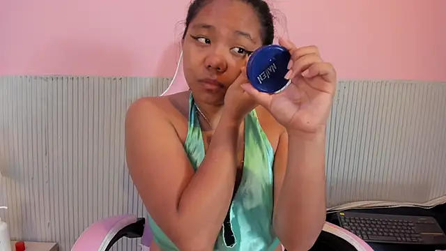 yeikafoxy online show from November 21, 11:42 am