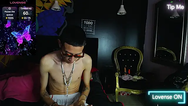 SimonAndJocelyn online show from March 16, 8:10 am