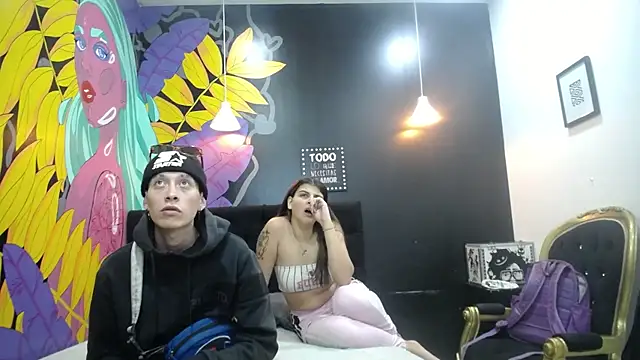 SimonAndJocelyn online show from February 11, 11:53 am