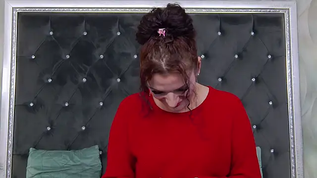 Snapshot of LissaAnn chatting on February 25, 5:07 am LissaAnn online show from February 25, 5:07 am