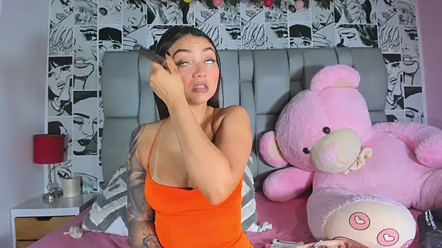 LucyRosse online show from April 19, 11:22 am