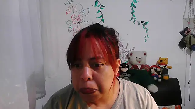 alexandraluv online show from November 6, 12:03 am