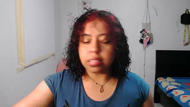 alexandraluv online show from November 23, 7:24 pm