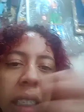 Snapshot of alexandraluv chatting on February 28, 10:17 pm alexandraluv online show from February 28, 10:17 pm