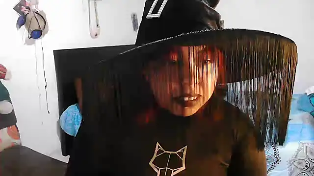 alexandraluv online show from October 30, 10:06 pm