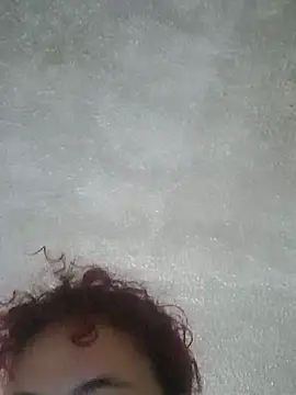 Snapshot of alexandraluv chatting on February 24, 2:37 pm alexandraluv online show from February 24, 2:37 pm