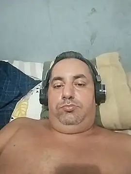 Cruelmalvado online show from January 15, 5:22 am