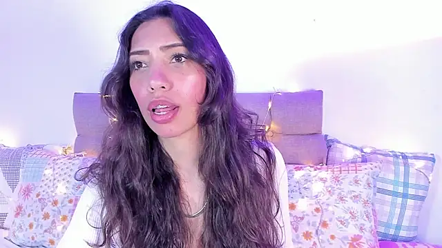 Miss veronicaa2 online show from February 17, 1:00 pm