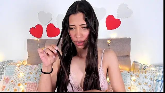 Miss veronicaa2 online show from February 12, 12:22 pm