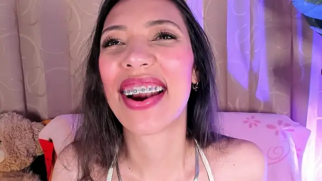 Miss veronicaa2 online show from March 24, 2:50 pm