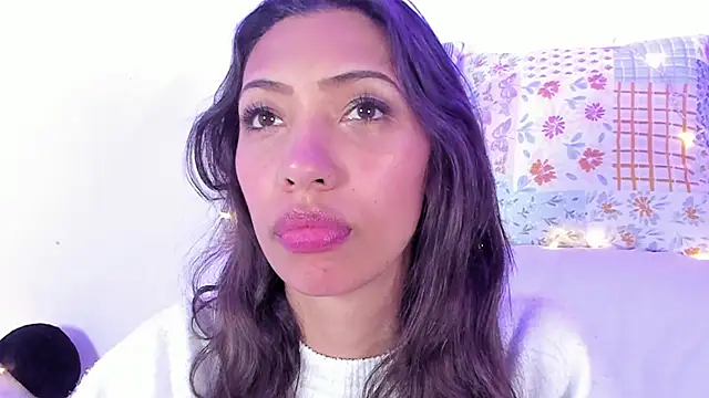 Miss veronicaa2 online show from February 28, 2:20 pm