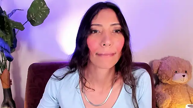 Miss veronicaa2 online show from April 14, 1:38 pm