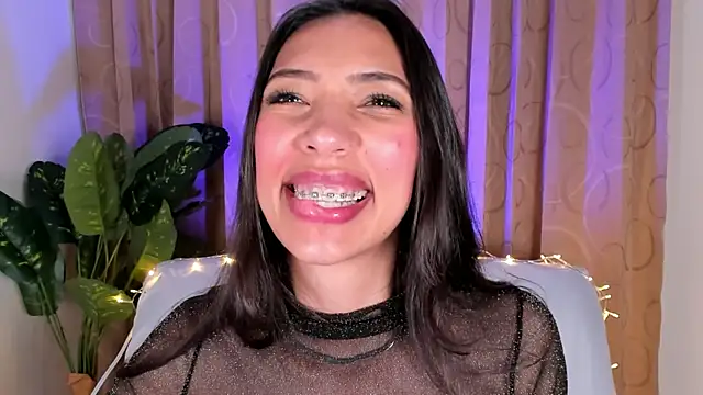 Miss veronicaa2 online show from January 15, 1:03 pm