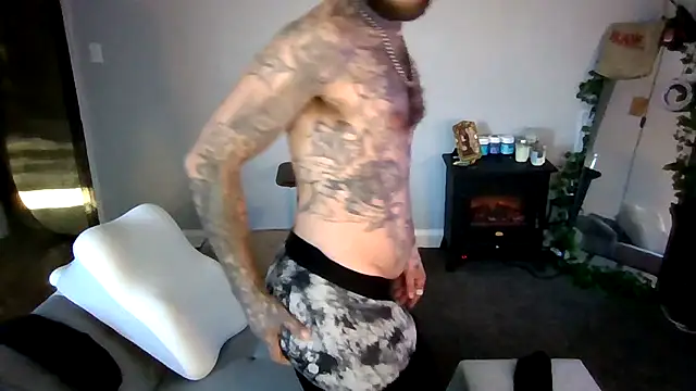 cruz815 online show from February 8, 9:56 pm