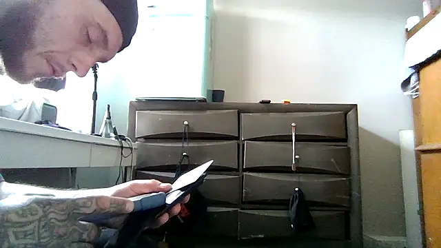 cruz815 online show from April 13, 12:42 pm