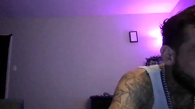 cruz815 online show from June 11, 4:31 am