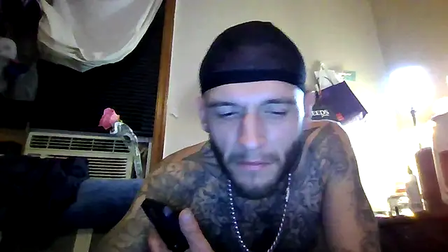 Snapshot of cruz815 chatting on September 23, 6:09 am cruz815 online show from September 23, 6:09 am