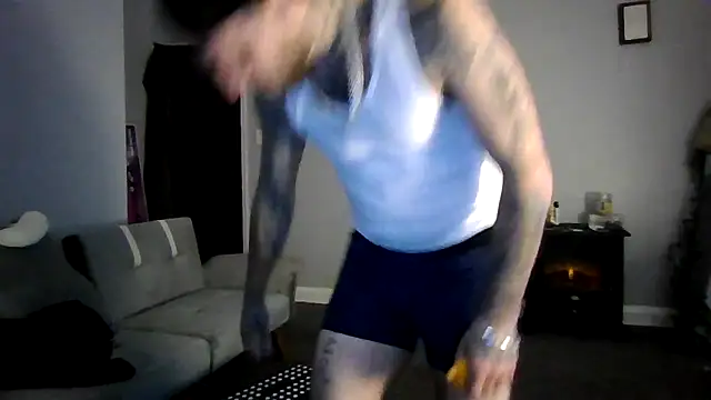 cruz815 online show from December 18, 12:27 am