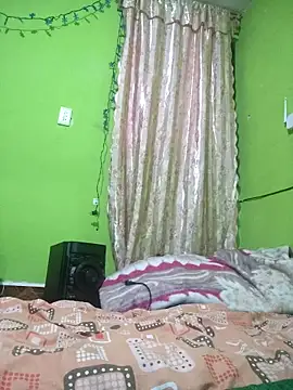 KellyPerlaxxx online show from February 20, 5:04 am