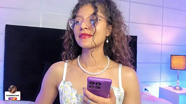 mac-sara online show from October 25, 4:11 am