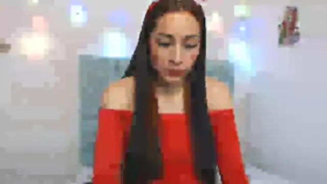 Snapshot of Marce0 chatting on December 1, 2:12 am Marce0 online show from December 1, 2:12 am